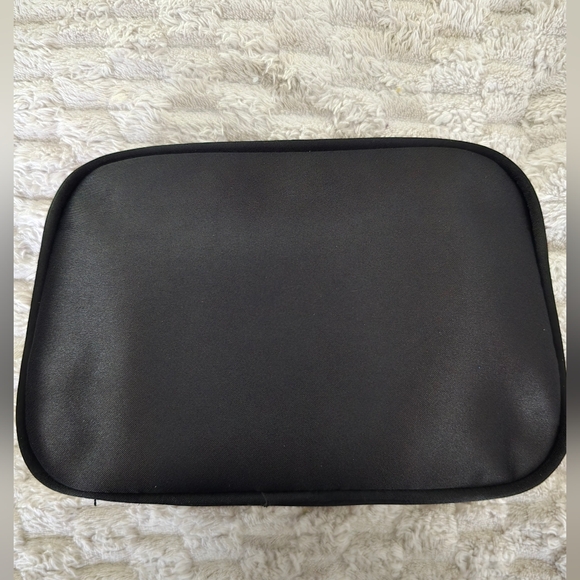 Dolce & Gabbana Parums Cosmetic bag with Mirror. NWOT - Picture 2 of 9